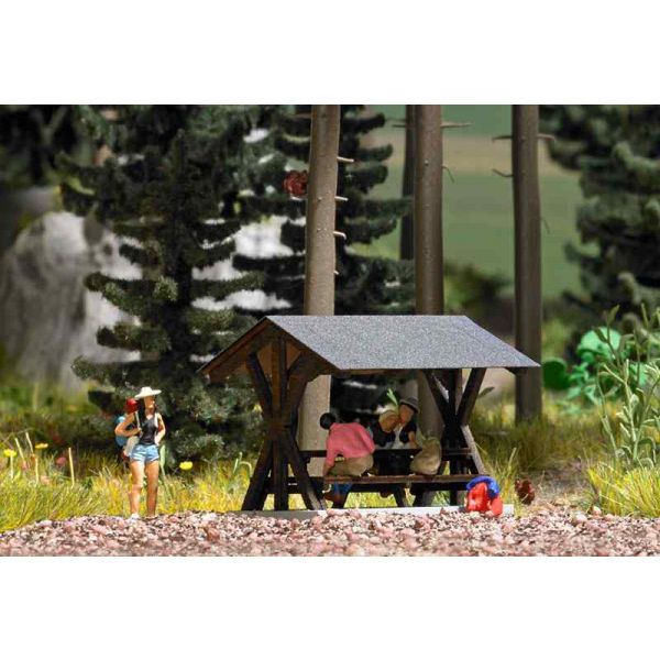 Busch - Überdachter Rastplatz H0 (Bu1563)