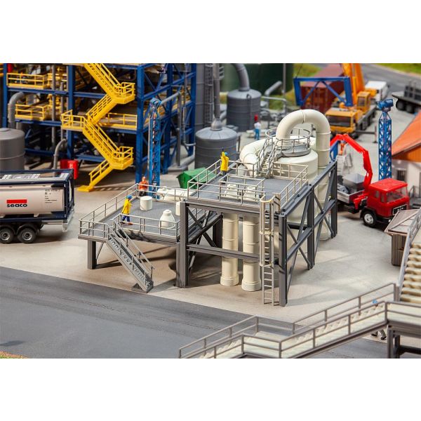 Faller - Steel structure of apparatuses with pipes