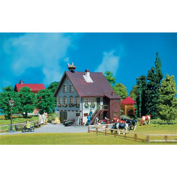 Faller - House with stork’s nest