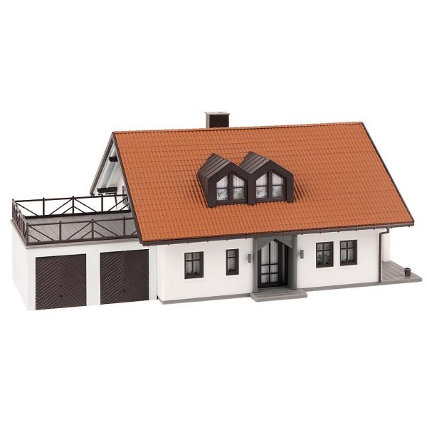 Faller - 1985 Prefabricated house