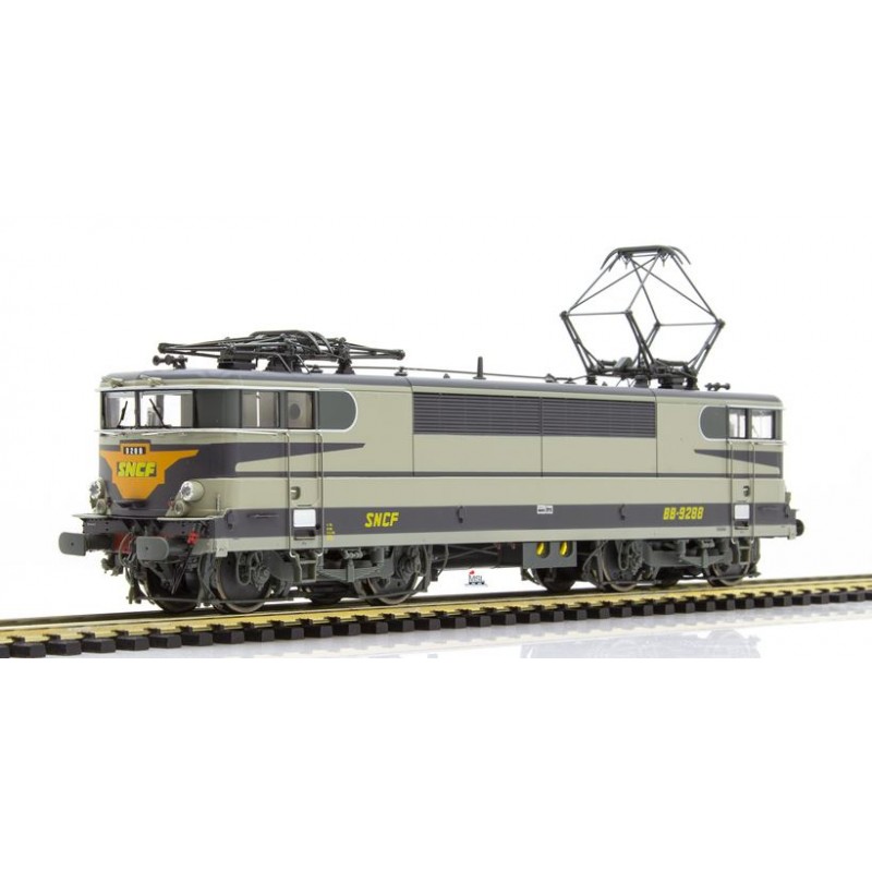 Locomotiva BB 9288 "Paris". "ARZENS" verdi. Suono. REE MODELES MB-197S