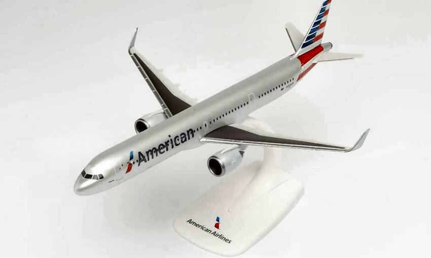 MODELLINO IN SCALA COMPATIBILE CON AIRBUS A321neo S/AMERICAN AIRLINES 1:200 HERPA HP613019