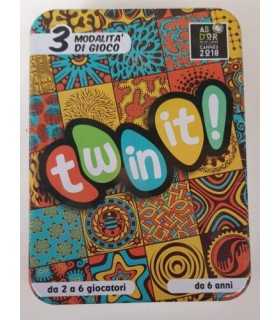 Twin It! - Gioco di Carte di Memoria, 2-6 Giocatori, Divertente e Veloce, Perfetto per Famiglie e Feste, Adatto a Tutte le Età