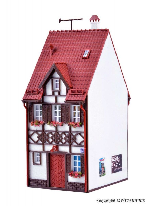 VOLLMER 43672 Scala HO Abitazione a schiera (Bahnhofstraße 15)