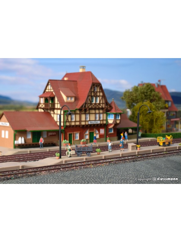 VOLLMER 43539 Scala HO Banchina senza tettoia (adatta per spazi stretti)