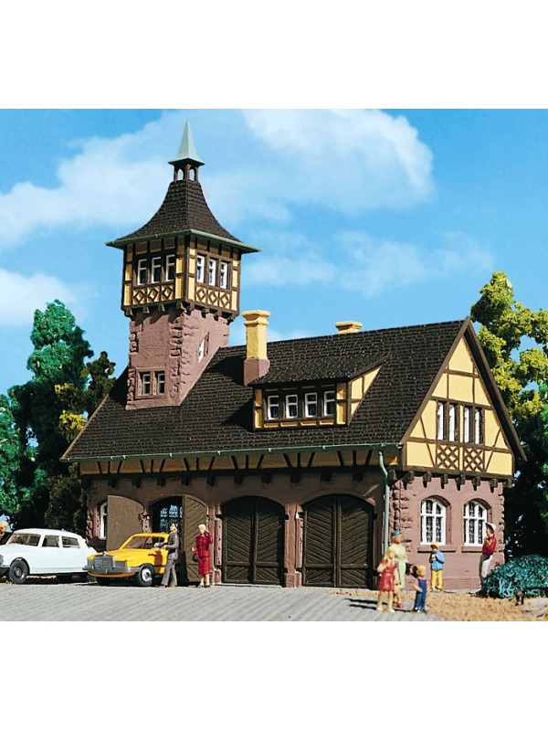 VOLLMER 43756 Scala HO Magazzino merci/ attrezzature con torre e tre postazioni