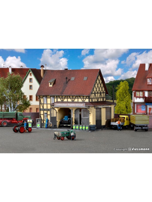VOLLMER 43682 Scala HO Serie Romantik: Officina meccanica per macchine agricole