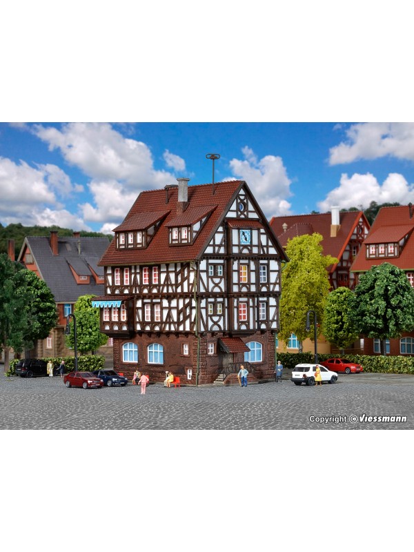 VOLLMER 47756 Scala N Serie con intelaiatura: Casa di città a quattro piani