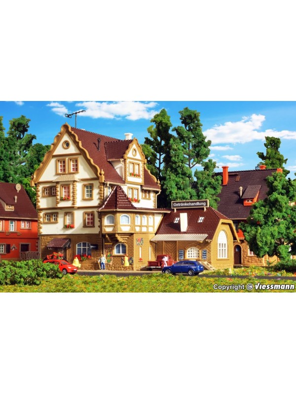 VOLLMER 47687 Scala N Serie Romantik: Locale vendita bevande con magazzino