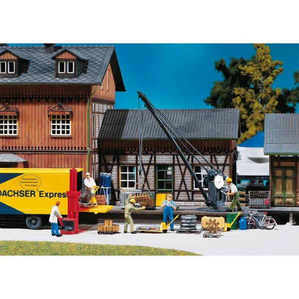 Faller - Loading crane with freight