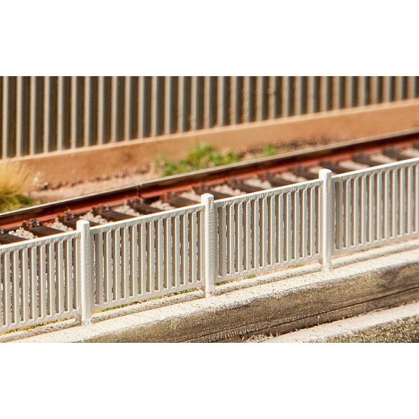 Faller - Modern fence, 1242 mm